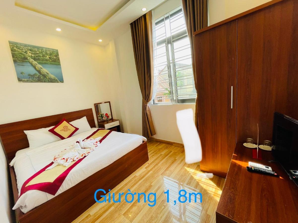 Sapphire Hotel Hue Exterior photo